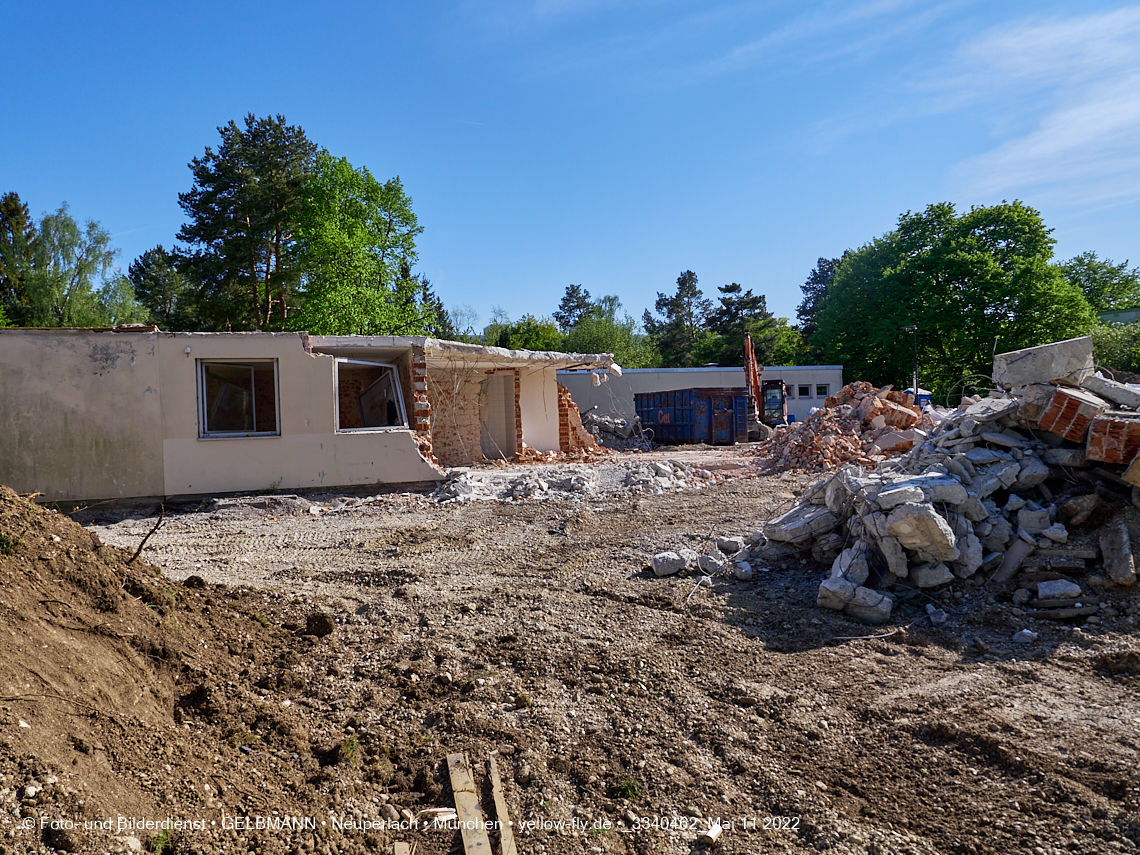11.05.2022 - Baustelle am Haus für Kinder in Neuperlach